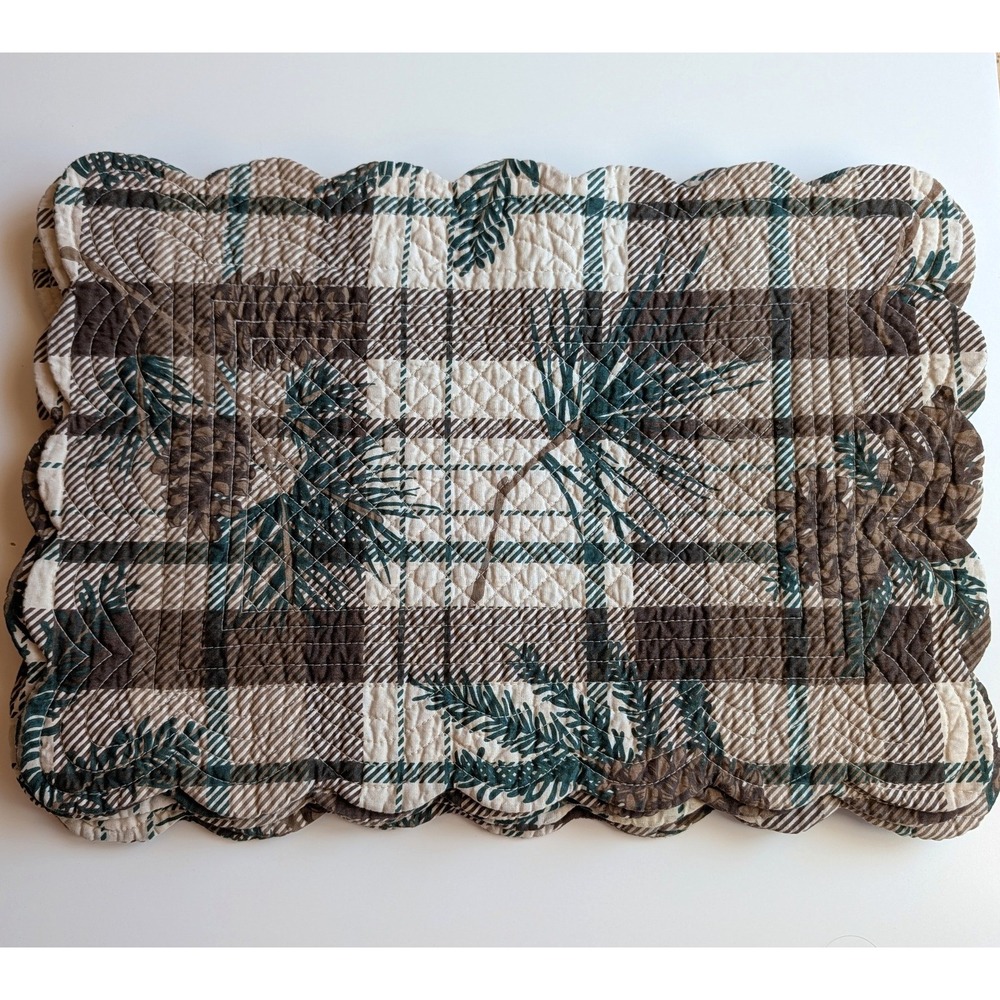 C F Enterprises 6 Quilted Cabincore Placemats Pinecone Plaid Scalloped Edges
